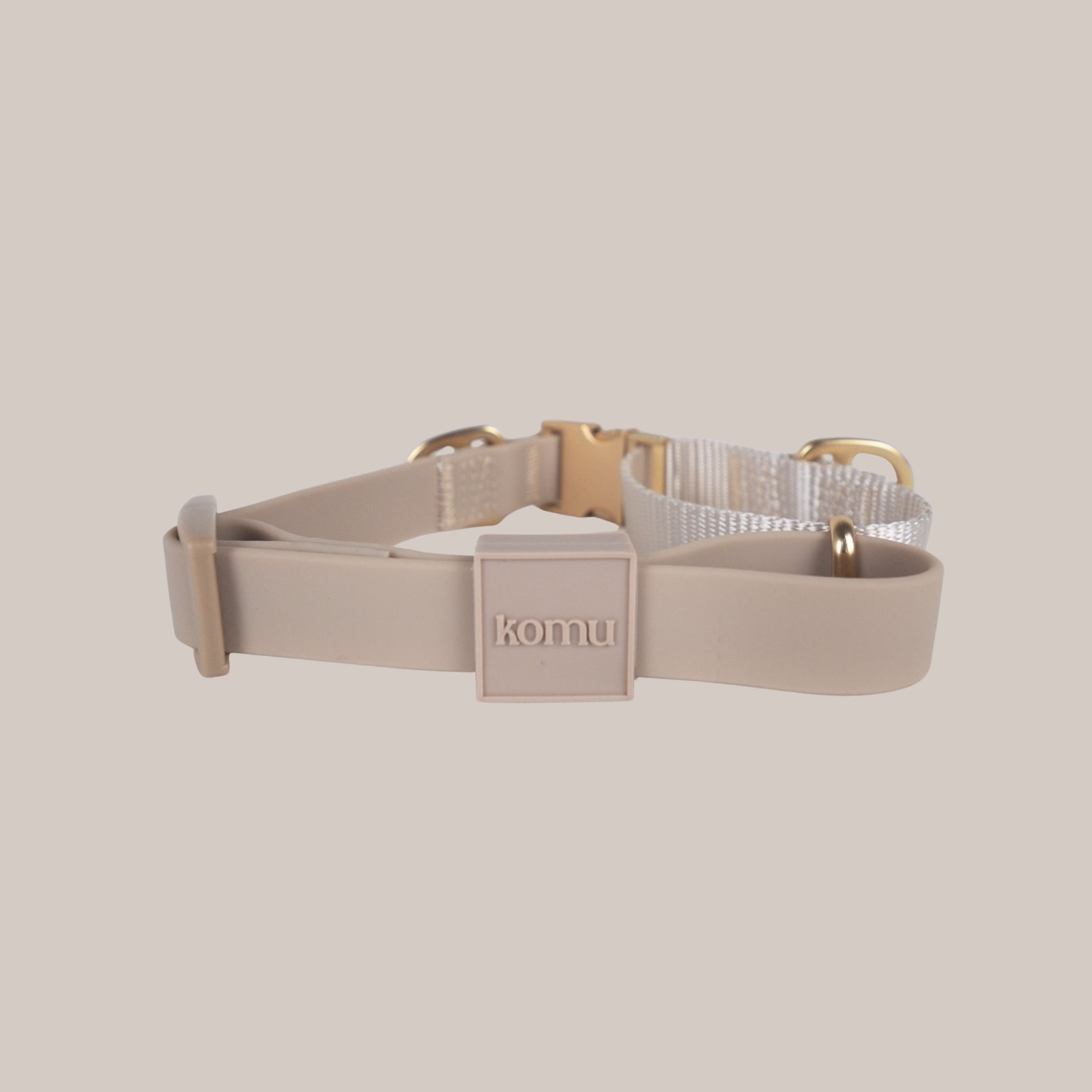 Komu Martingale Collar